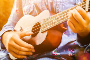 Cours de ukulele - Archets & Compagnie
